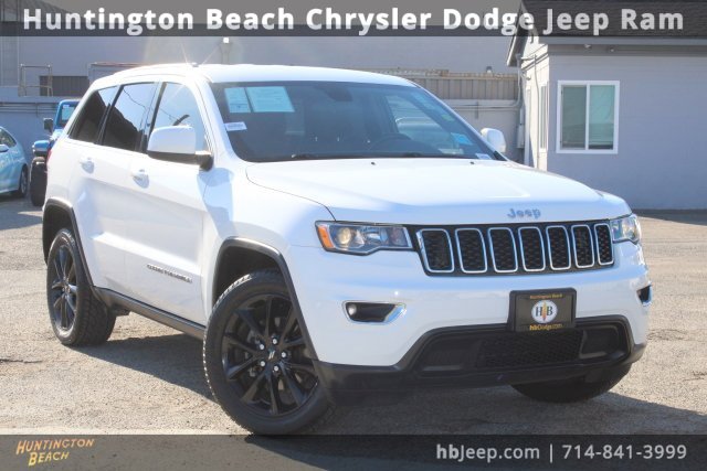 Used 2020 Jeep Grand Cherokee Laredo