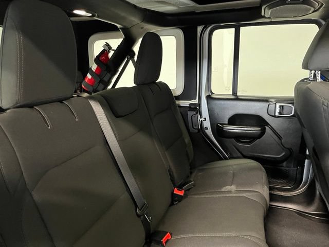 Used 2019 Jeep Wrangler Unlimited Sport S AWD/4WD image 13