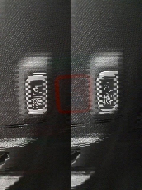 New 2025 Jeep Grand Cherokee Altitude image 20