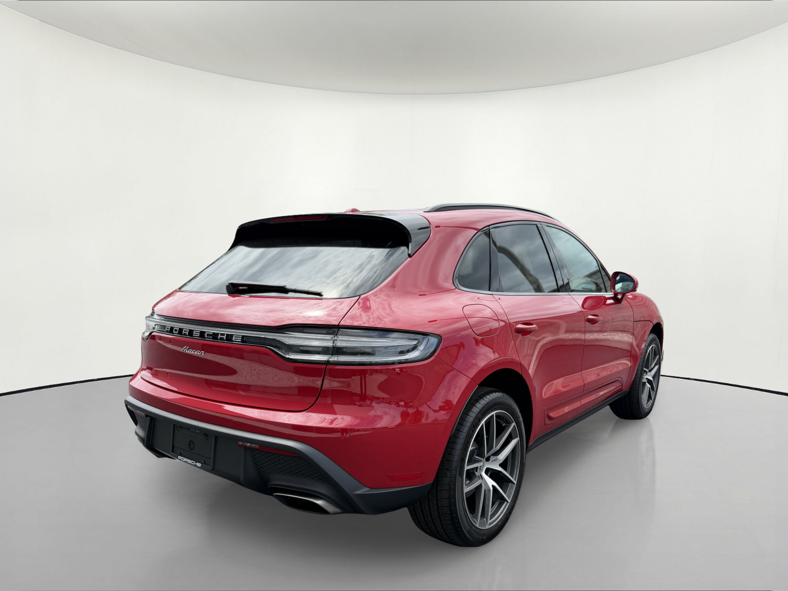 New 2026 Porsche Macan AWD/4WD image 6