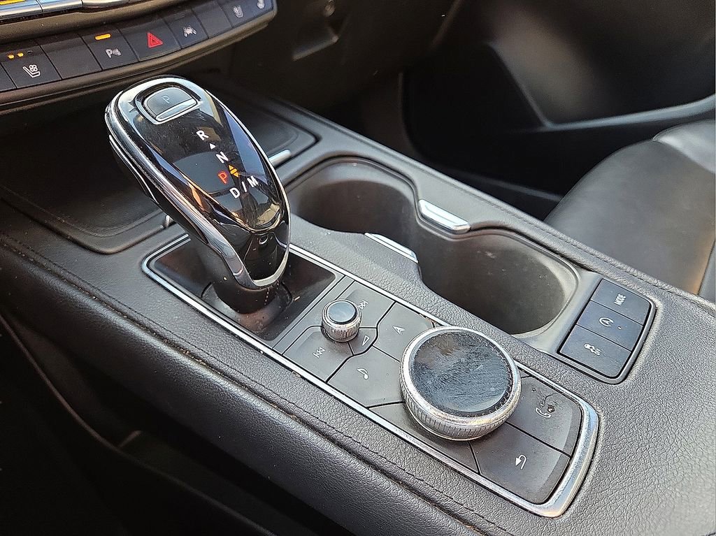 Used 2020 Cadillac XT4 Premium Luxury image 27