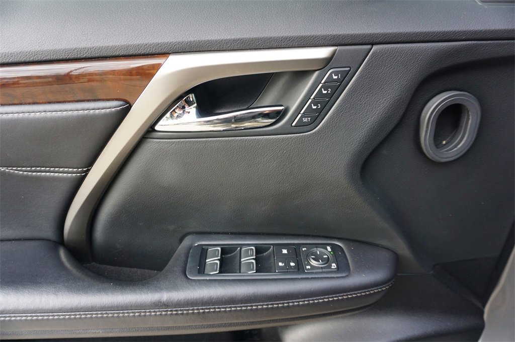 Used 2017 Lexus RX 350 AWD image 3