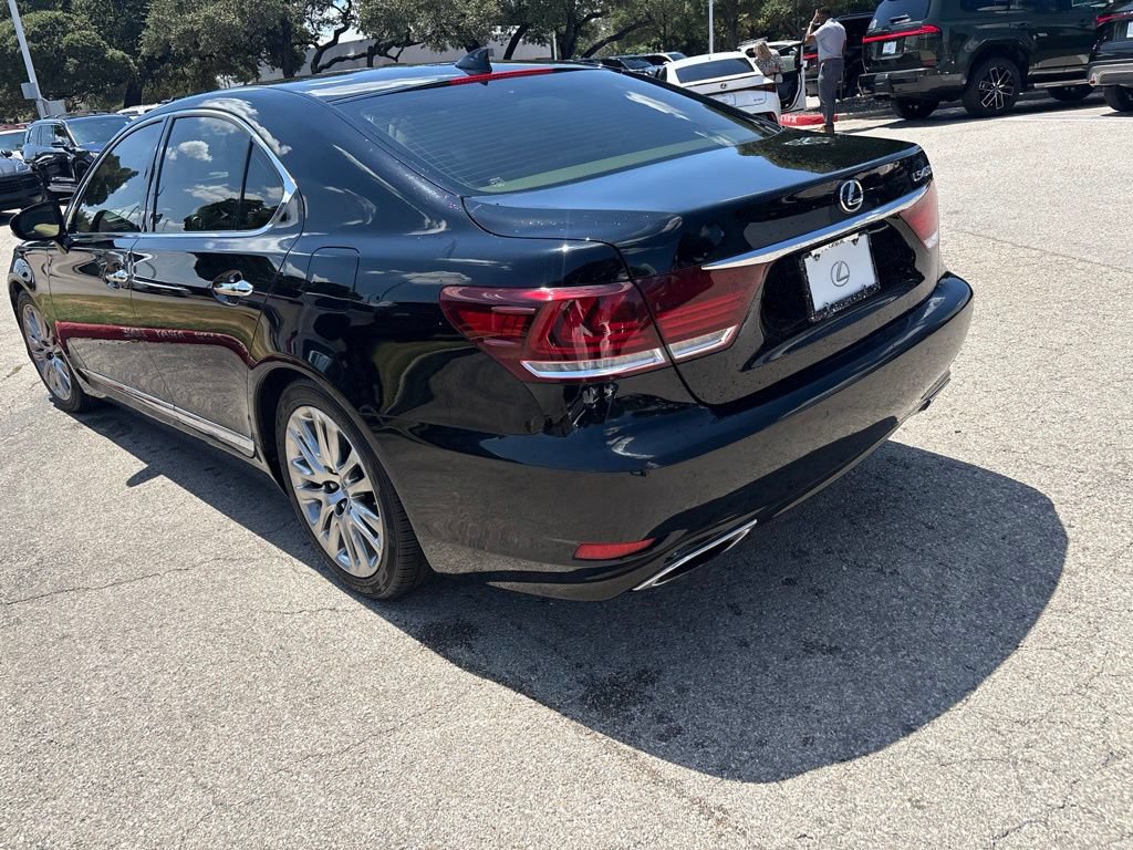 Used 2014 Lexus LS 460 w/ Comfort Package RWD image 3