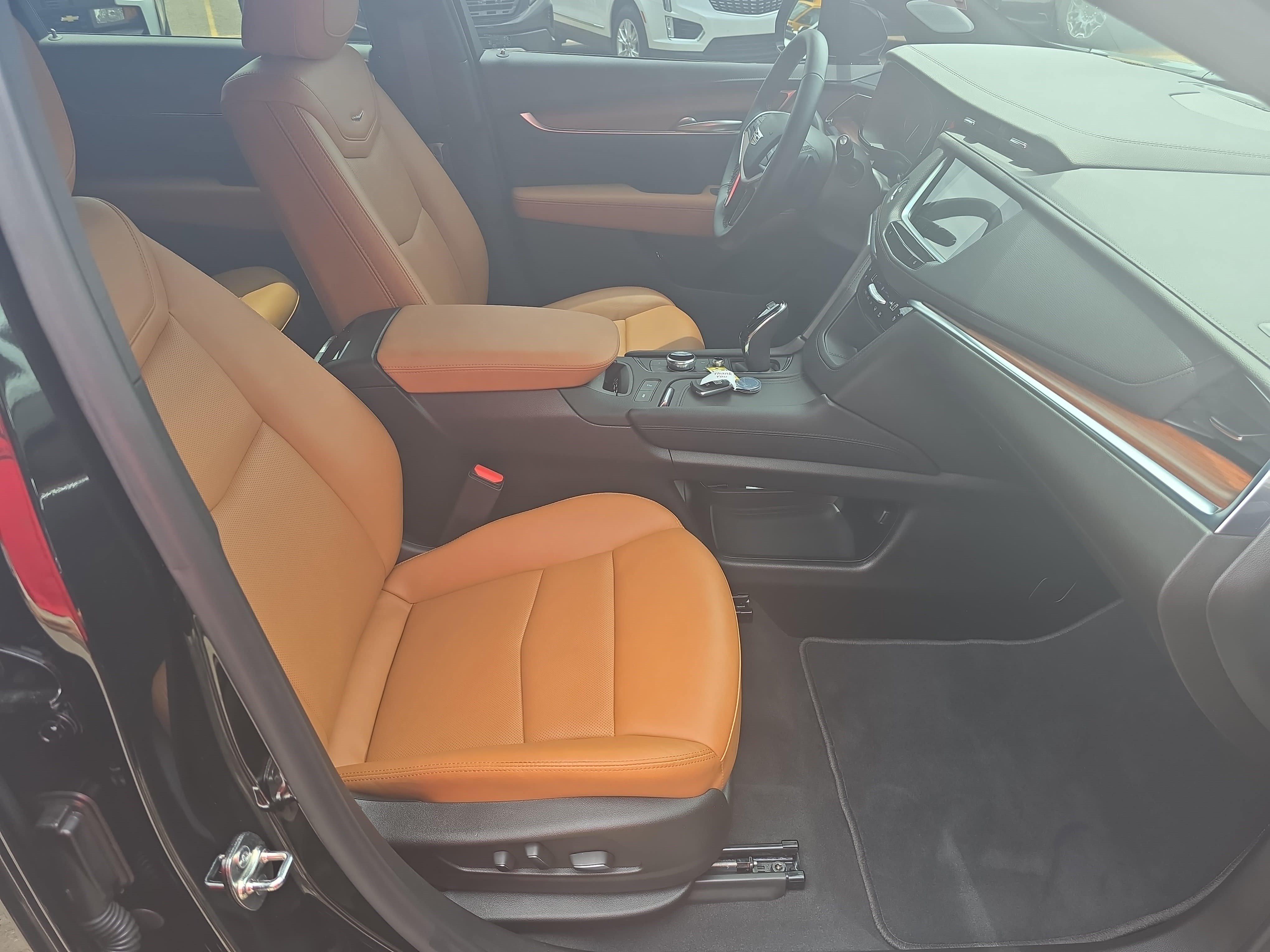 Used 2026 Cadillac XT5 Premium Luxury w/ Driver Assist Package AWD/4WD image 10