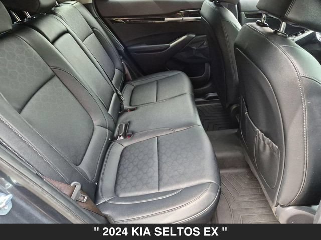 Used 2024 Kia Seltos EX AWD/4WD image 32