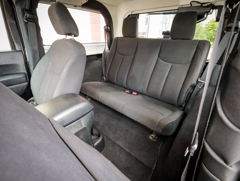 Used 2018 Jeep Wrangler Sport AWD/4WD image 27