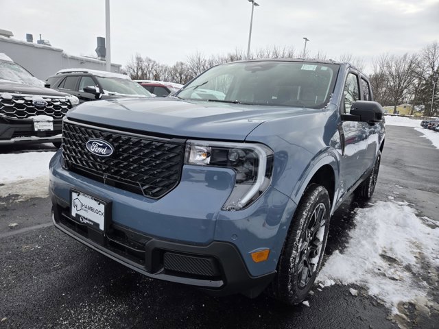 New 2026 Ford Maverick Lariat w/ Black Appearance Package image 3