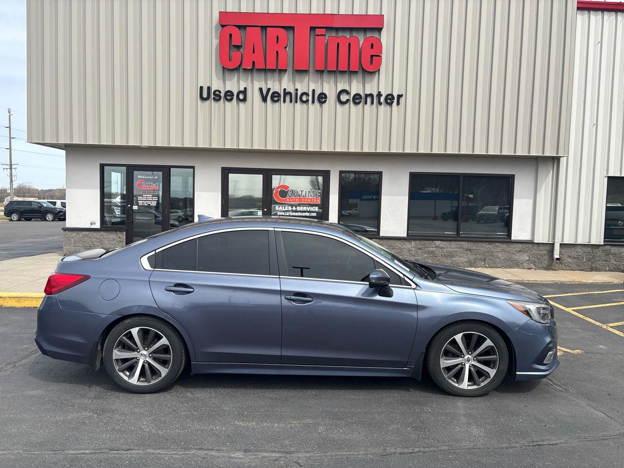 Used 2018 Subaru Legacy 2.5i Limited AWD/4WD image 1