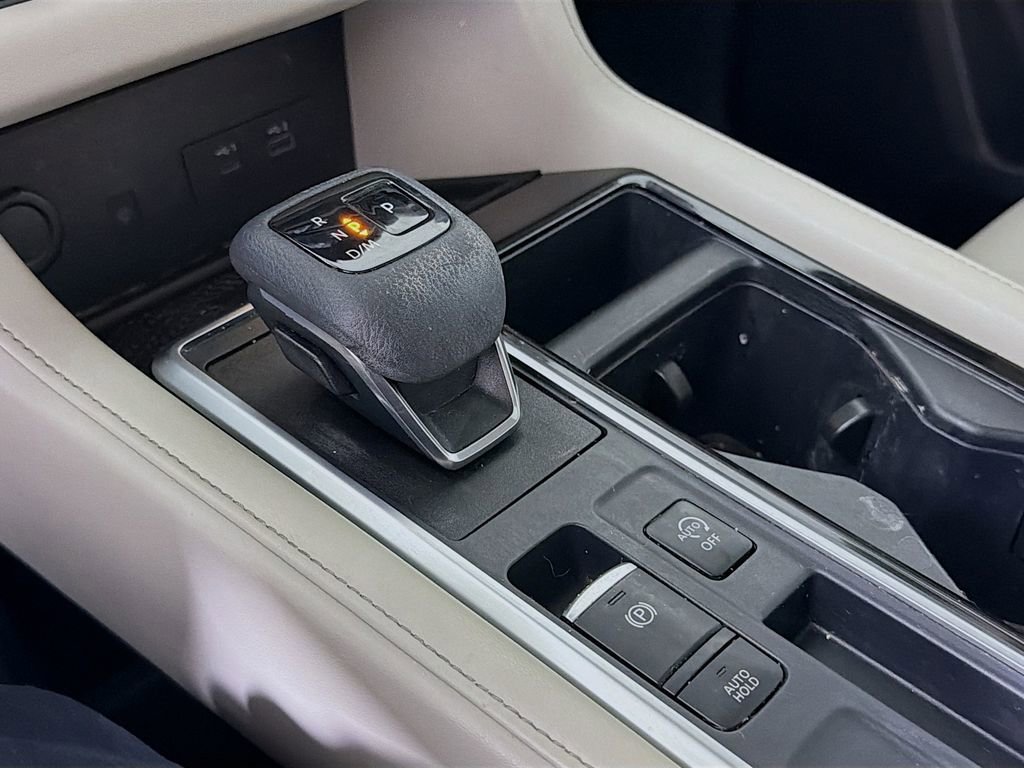 Used 2022 Nissan Pathfinder SL w/ SL Premium Package image 21