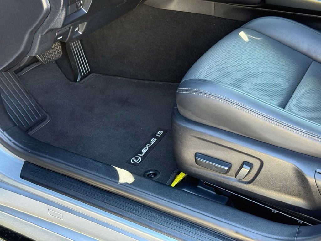 Certified 2024 Lexus IS 350 F Sport RWD image 23