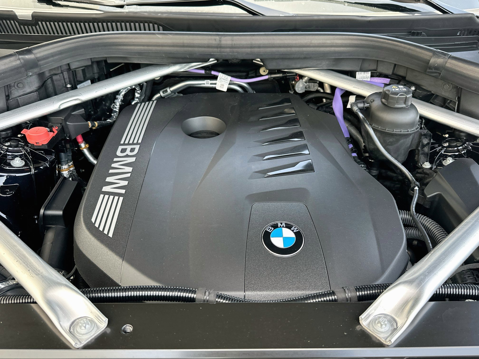 Used 2026 BMW X5 sDrive40i w/ M Sport Package RWD image 32