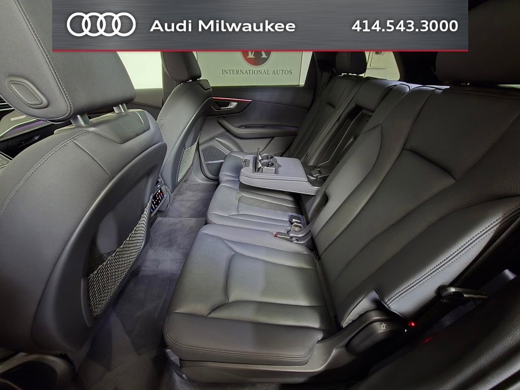 Used 2023 Audi Q7 2.0T Premium Plus w/ Premium Plus Package AWD/4WD image 22