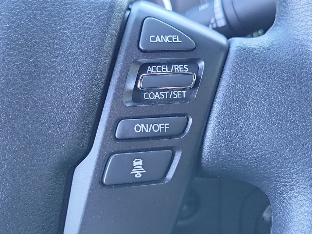 New 2026 Nissan Frontier SV w/ Tow Package image 8