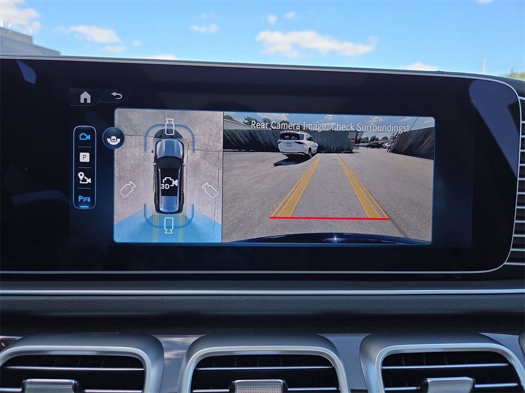 New 2026 Mercedes-Benz GLS 450 4MATIC image 28