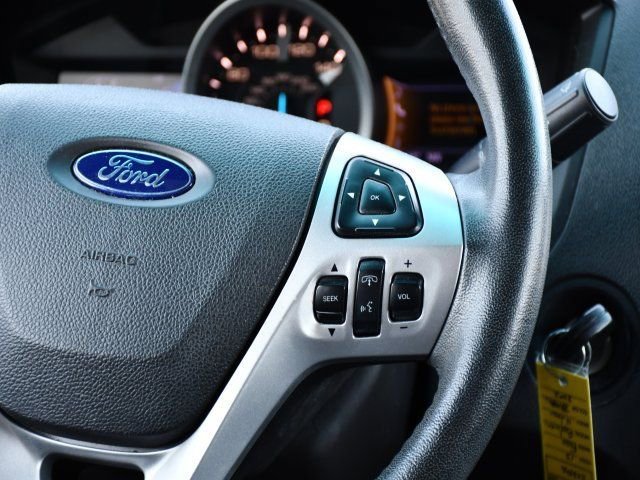 Used 2013 Ford Explorer XLT image 14