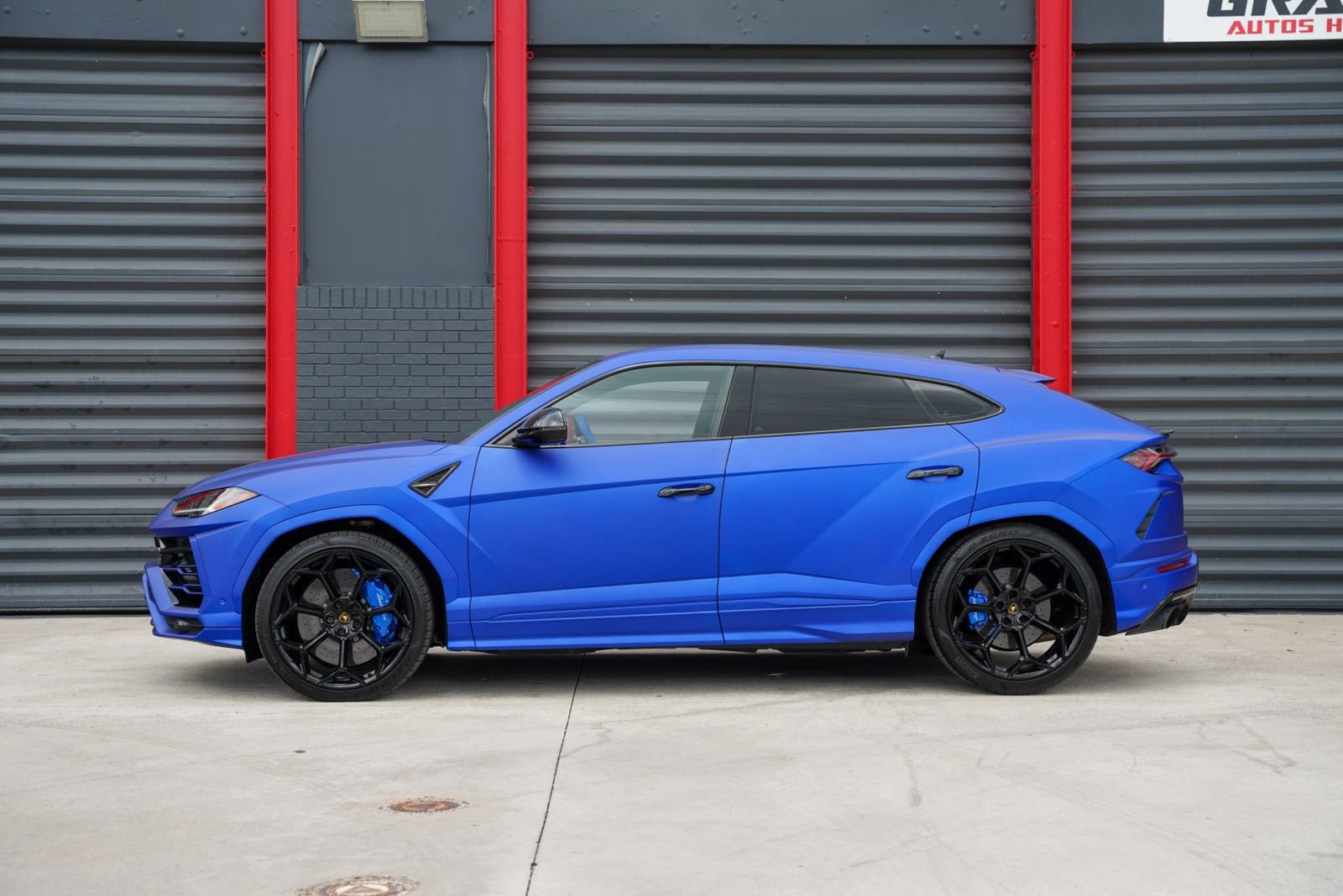 Used 2020 Lamborghini Urus image 12