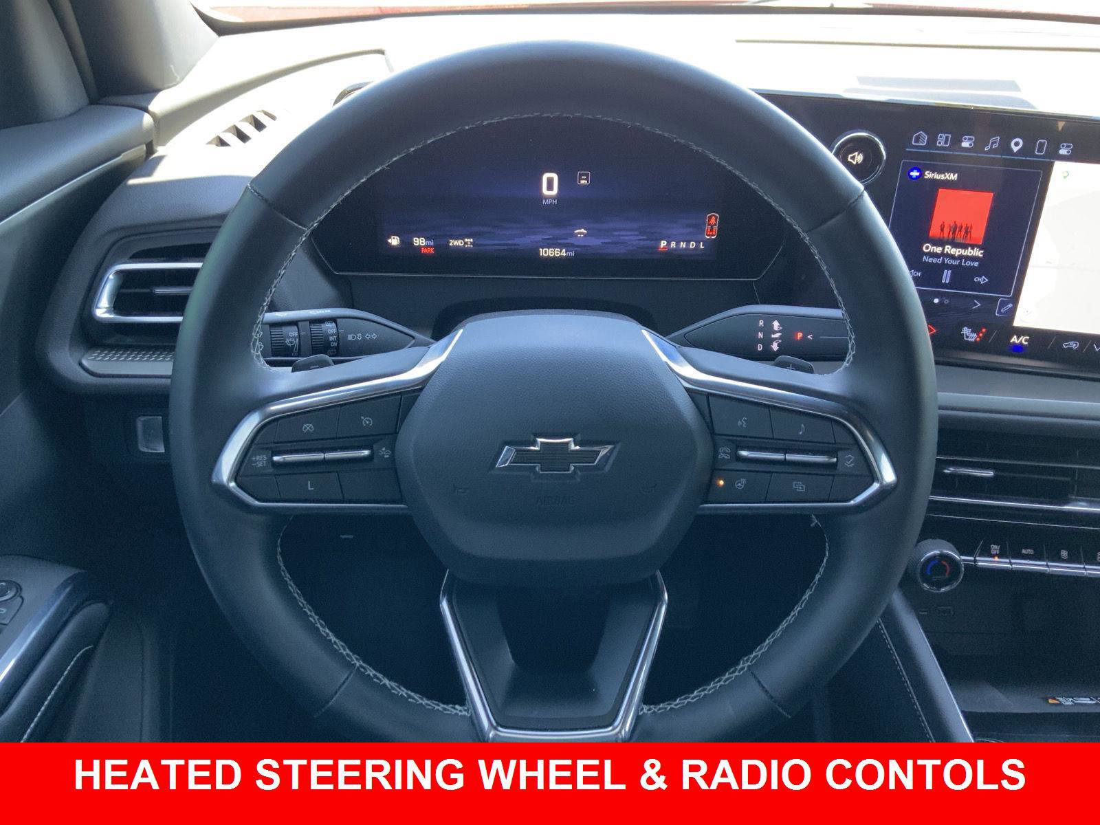 Used 2025 Chevrolet Traverse LT w/ Midnight/Sport Edition AWD/4WD image 32