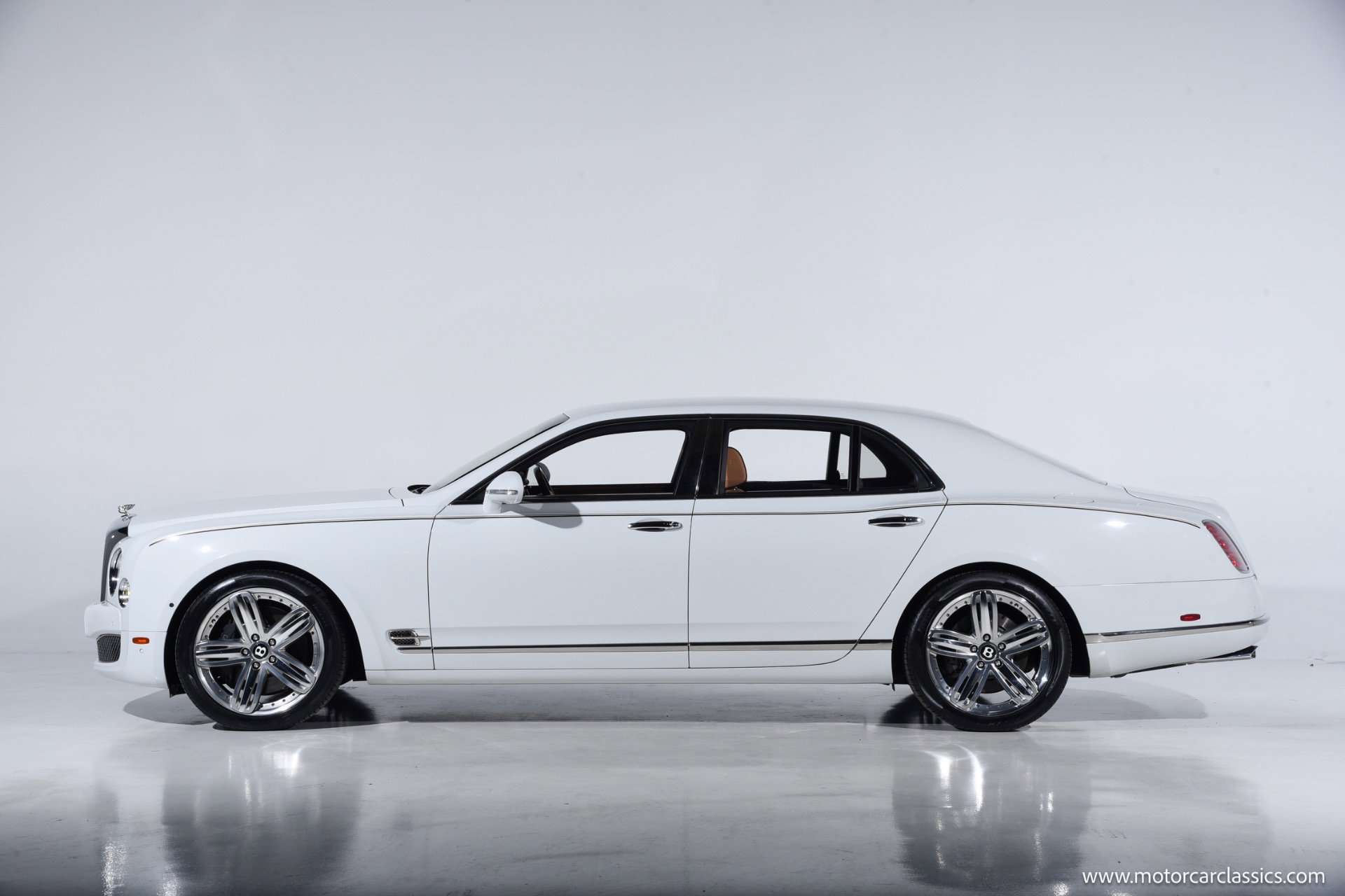 Used 2012 Bentley Mulsanne RWD image 9