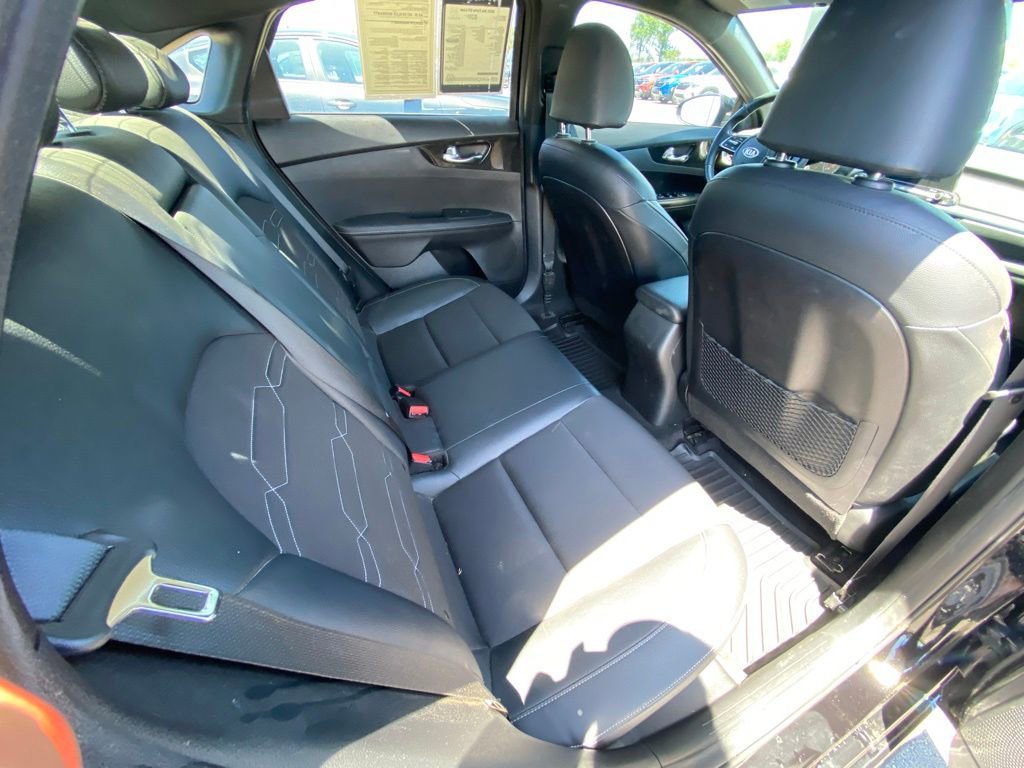 Certified 2021 Kia Forte GT-Line FWD image 23