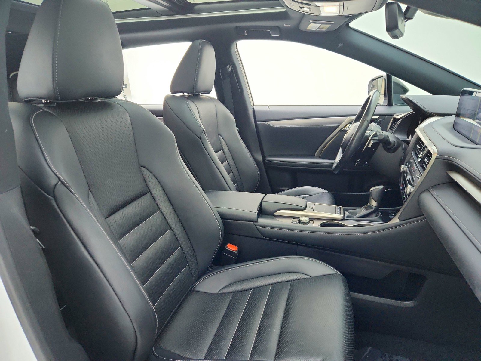 Used 2021 Lexus RX 350 F Sport w/ Cold Area Package (CT) image 23