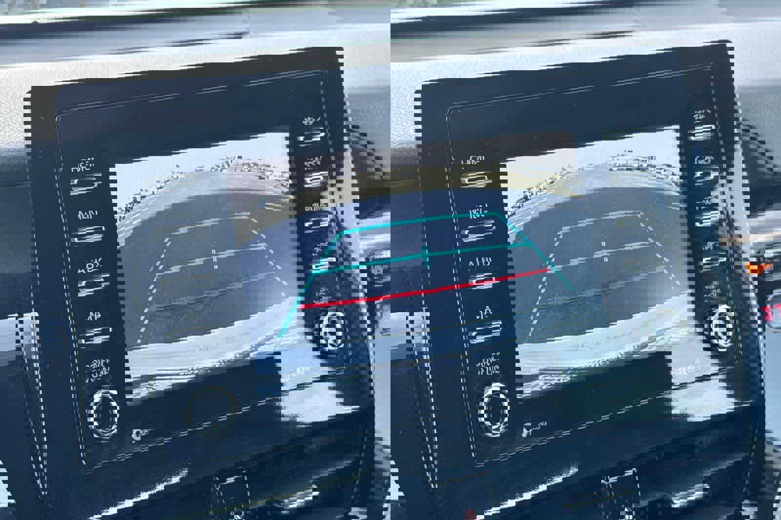 Used 2024 Toyota Camry LE AWD/4WD image 19