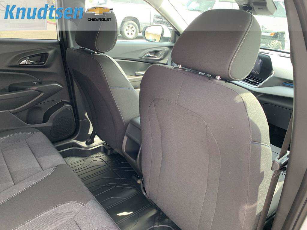 New 2026 Chevrolet Trax LS w/ Driver Confidence Package FWD image 13