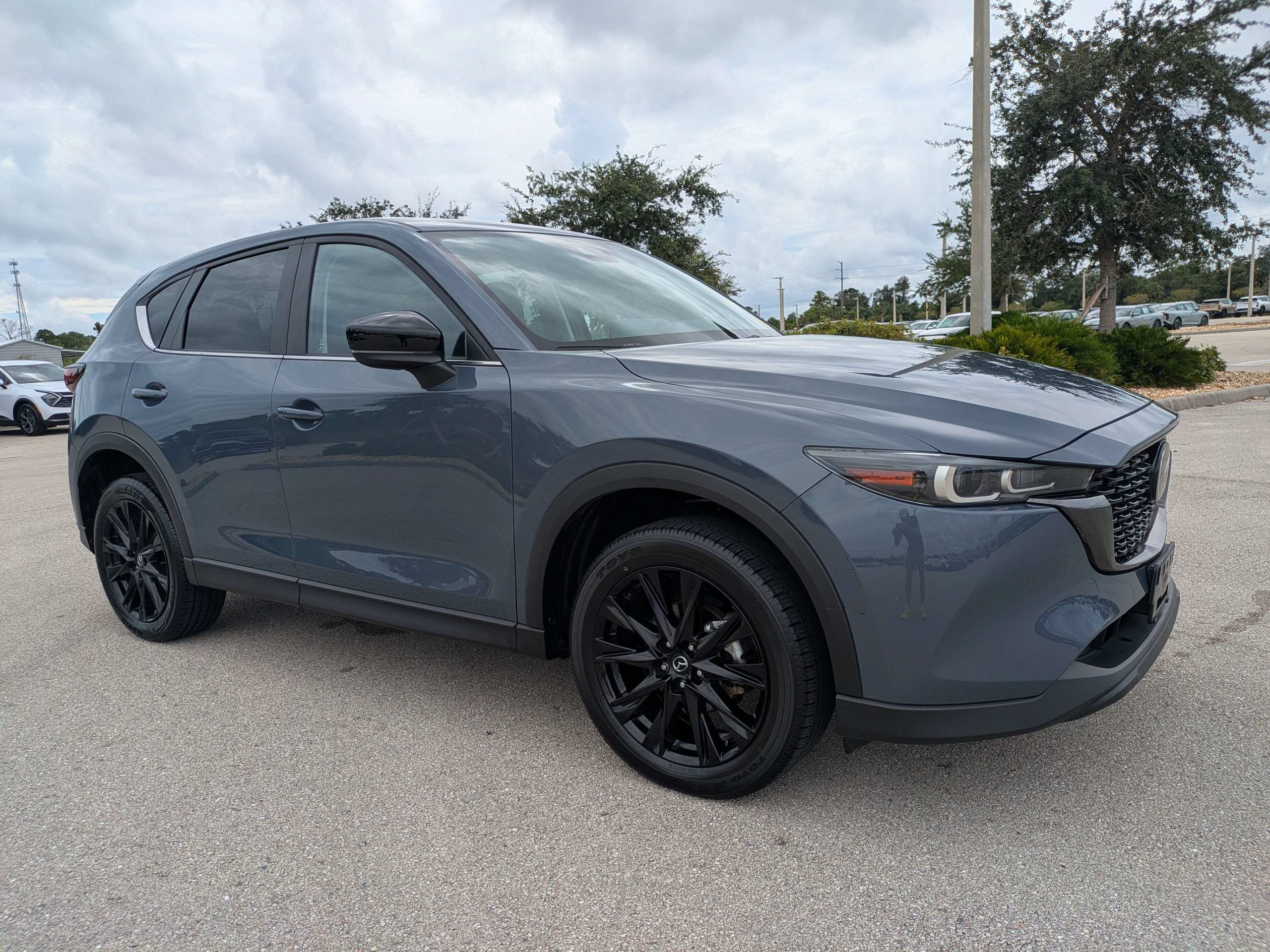 Used 2025 MAZDA CX-5 Carbon Edition AWD/4WD image 2
