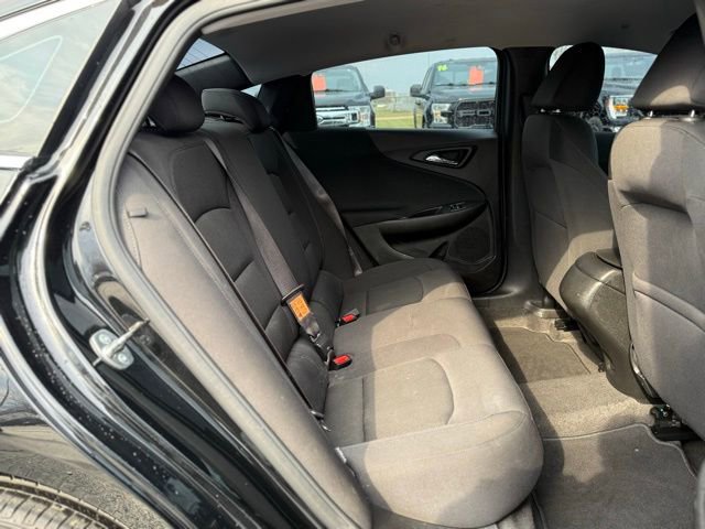 Used 2025 Chevrolet Malibu LS image 24