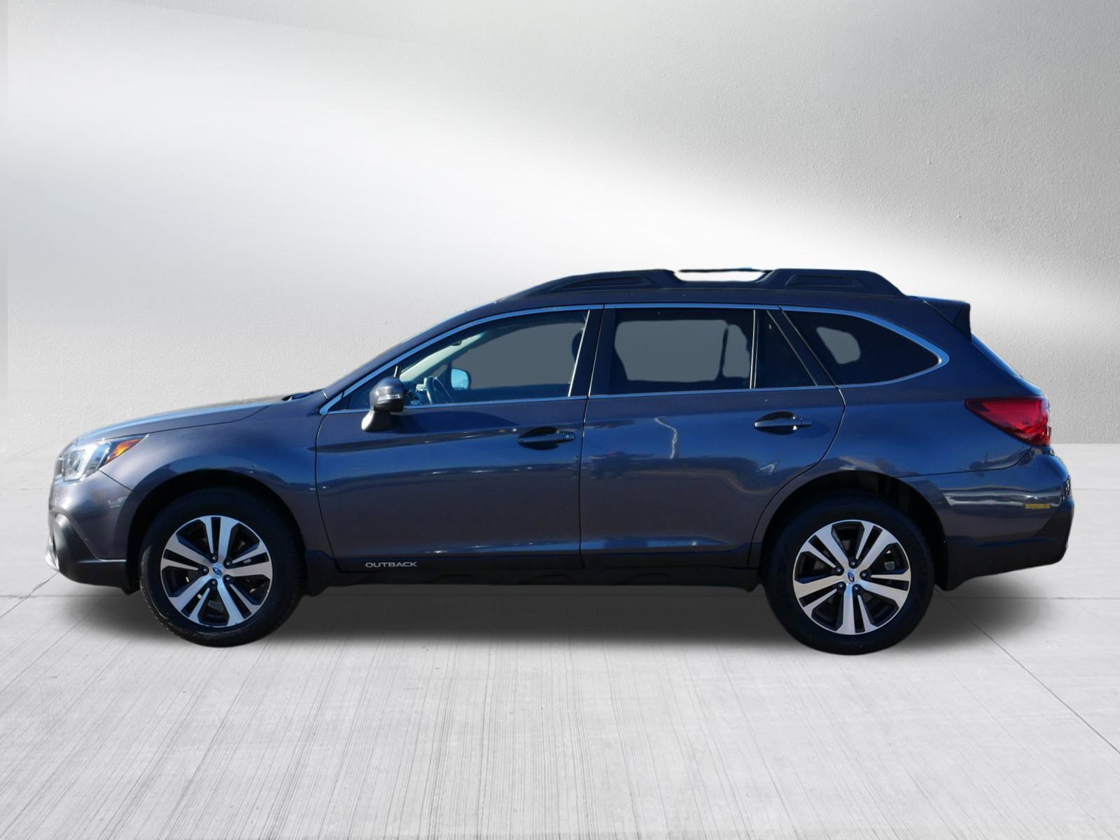 Used 2018 Subaru Outback 2.5i Limited w/ Popular Package #2 image 4