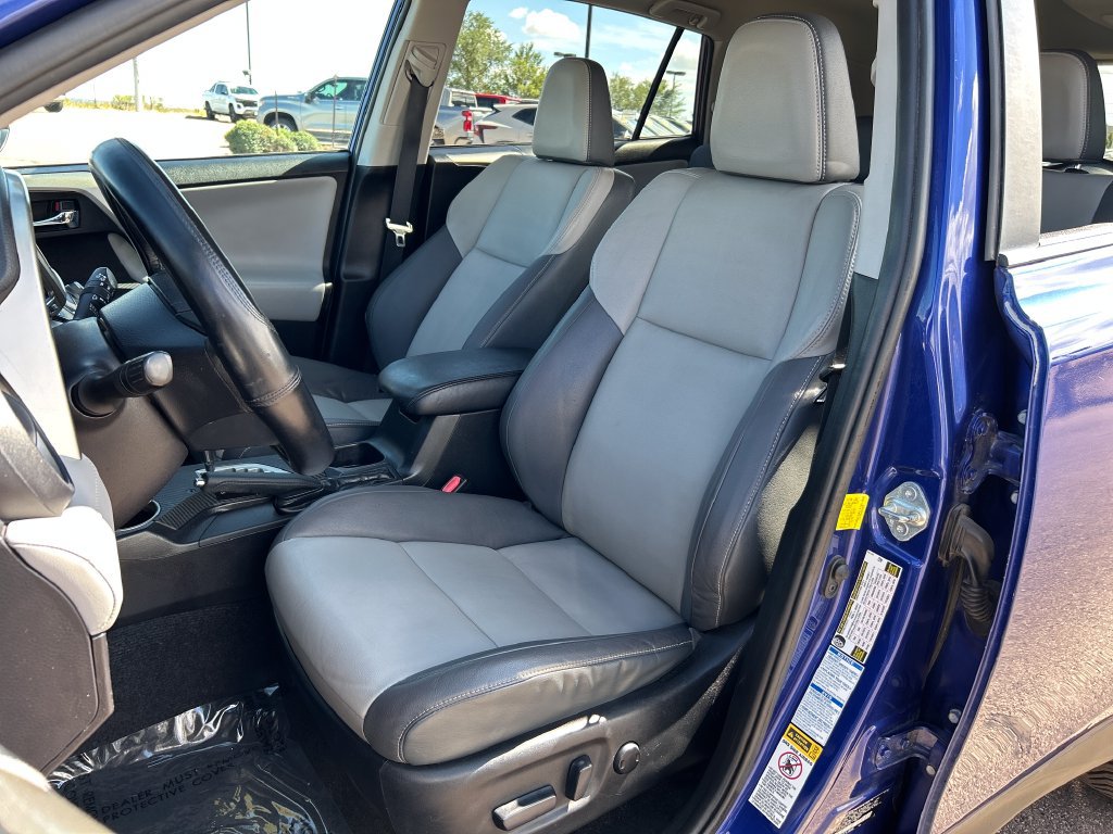Used 2014 Toyota RAV4 Limited AWD/4WD image 15