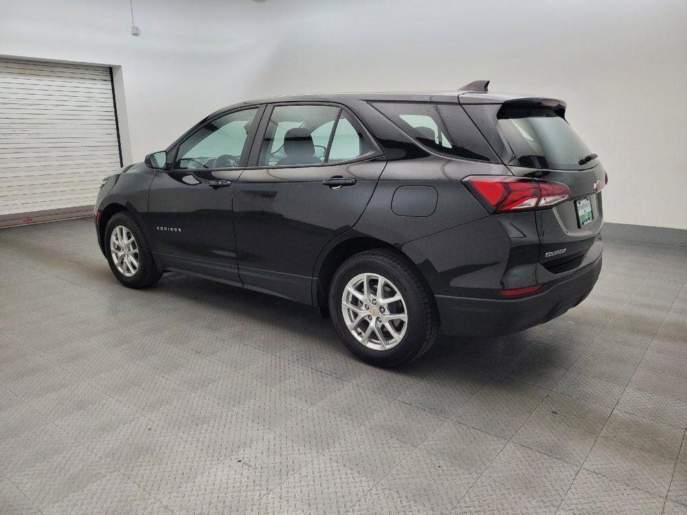 Used 2022 Chevrolet Equinox LS FWD image 3