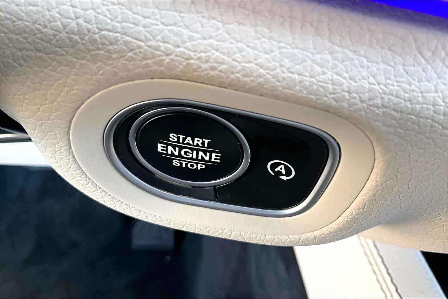 Used 2022 Mercedes-Benz GLS 450 4MATIC image 34