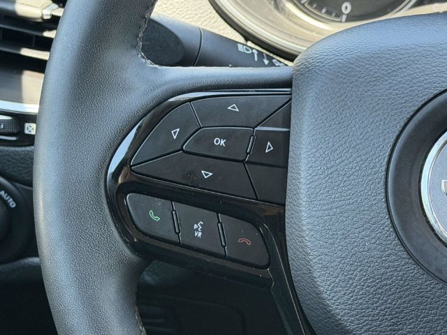 Used 2023 Jeep Cherokee Altitude Lux w/ Lux Elite Package AWD/4WD image 21