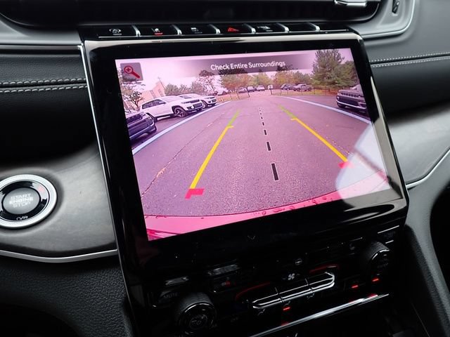 New 2025 Jeep Grand Cherokee Limited w/ Black Appearance Package AWD/4WD image 21