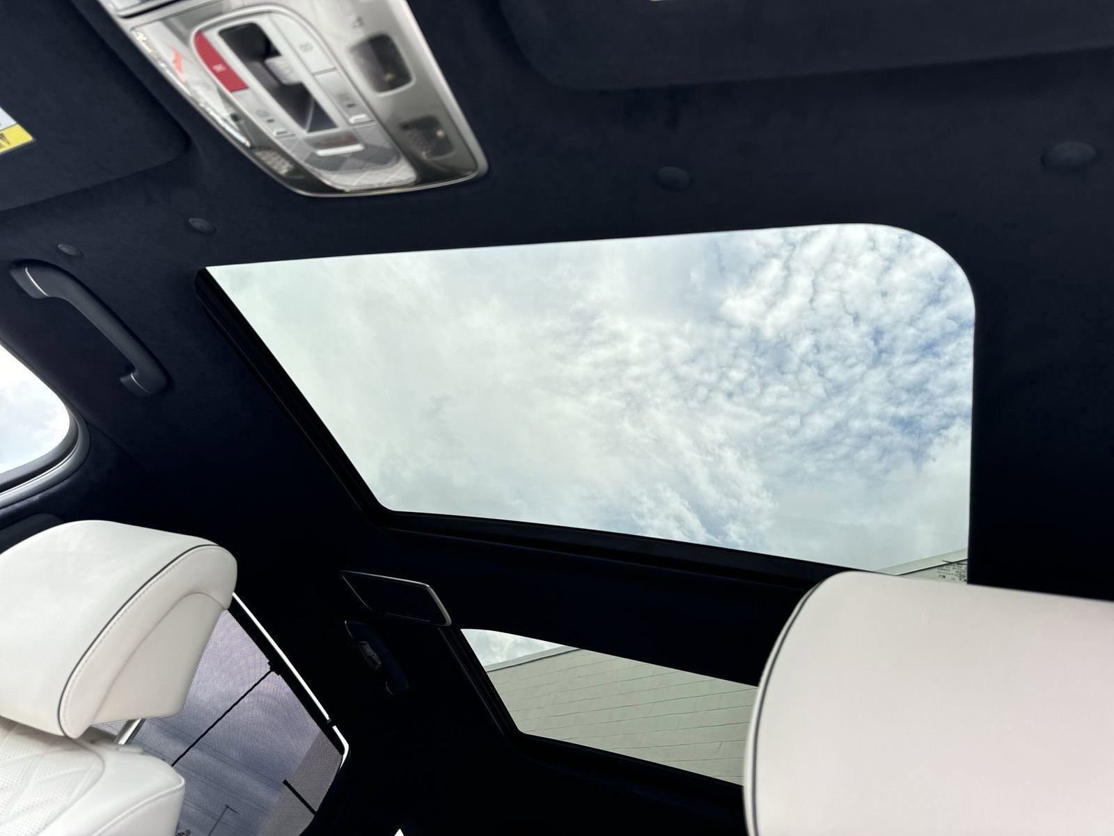 New 2025 Genesis GV80 3.5T Prestige image 28