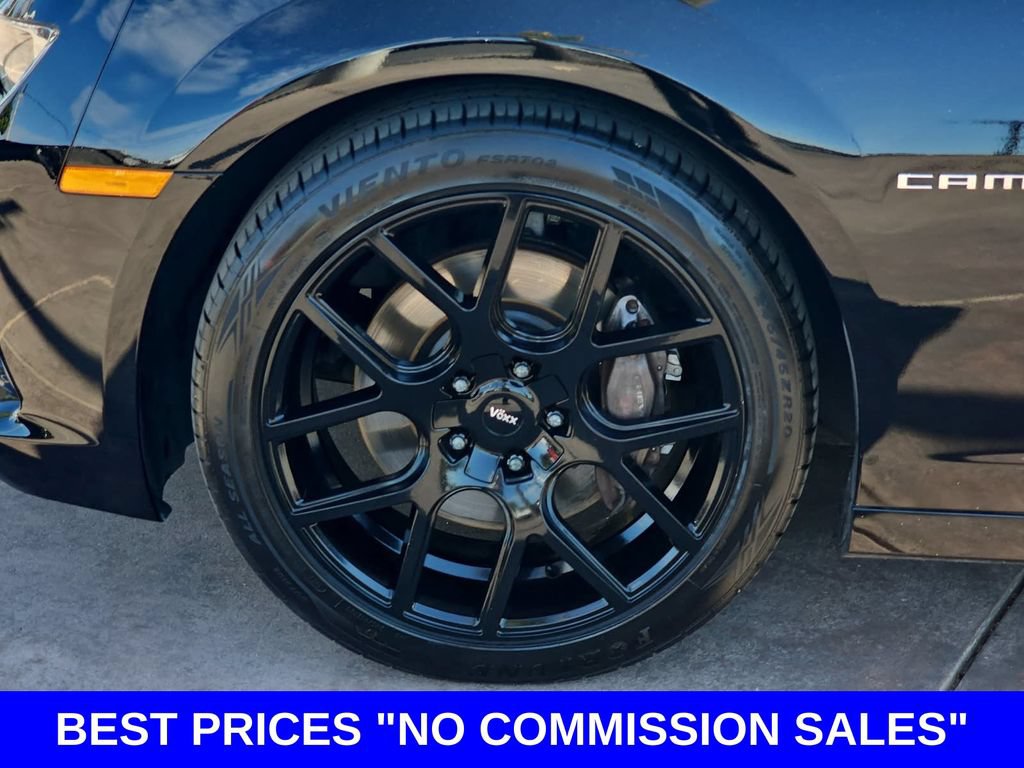 Used 2015 Chevrolet Camaro SS w/ RS Package RWD image 34