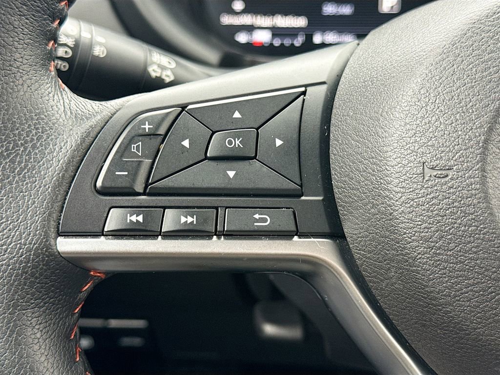 Used 2023 Nissan Kicks SR w/ SR Premium Package image 33