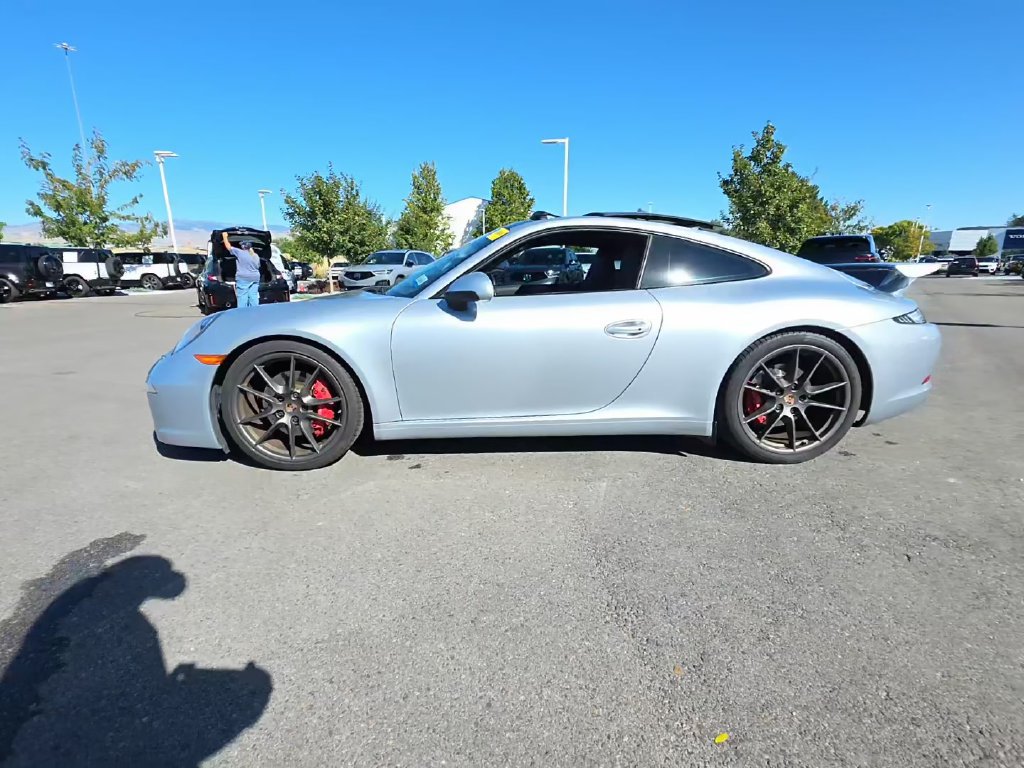 Used 2014 Porsche 911 Carrera S RWD image 2