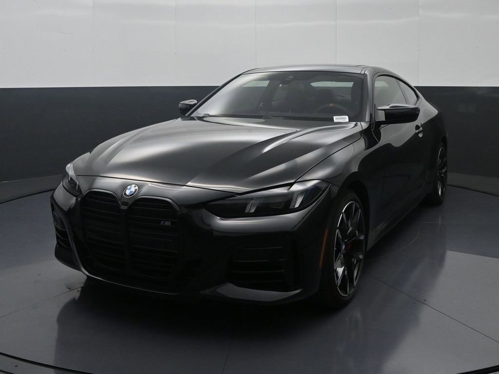 New 2026 BMW 440i xDrive Coupe w/ Premium Package
