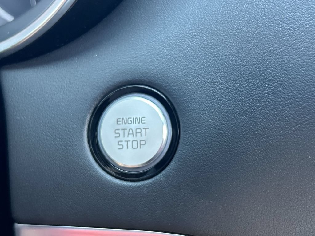 Used 2022 Kia Stinger GT2 w/ Scorpion Package RWD image 13