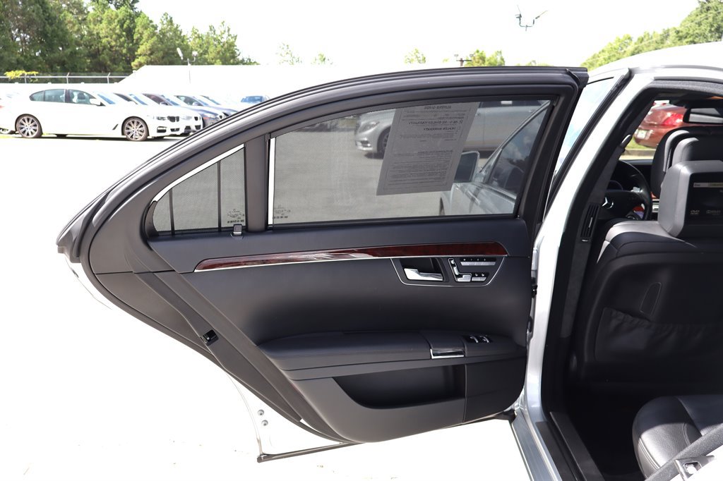 Used 2010 Mercedes-Benz S 63 AMG image 55