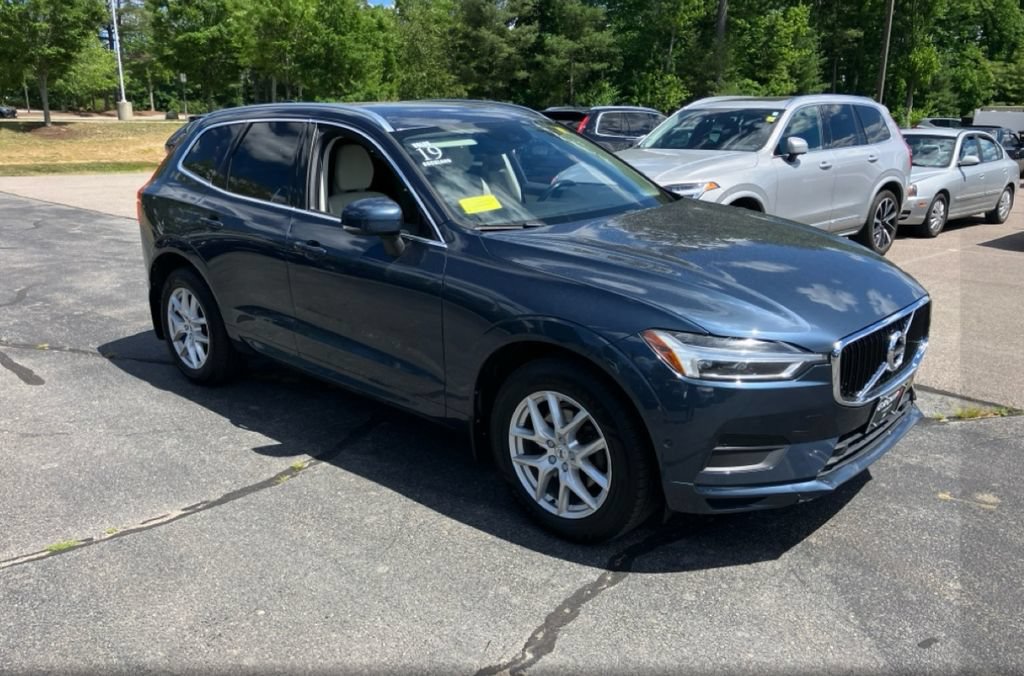 Used 2019 Volvo XC60 T5 Momentum w/ Premium Package AWD/4WD image 2