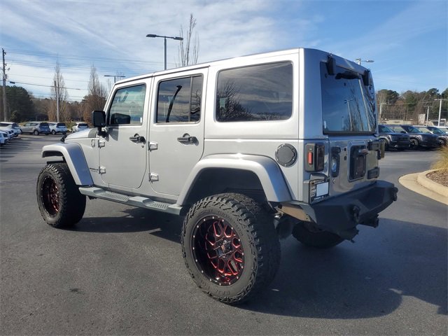 Used 2014 Jeep Wrangler Unlimited Sahara w/ Max Tow Package image 6