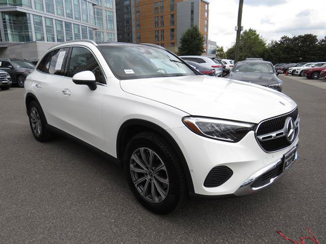 Used 2026 Mercedes-Benz GLC 300 4MATIC image 5