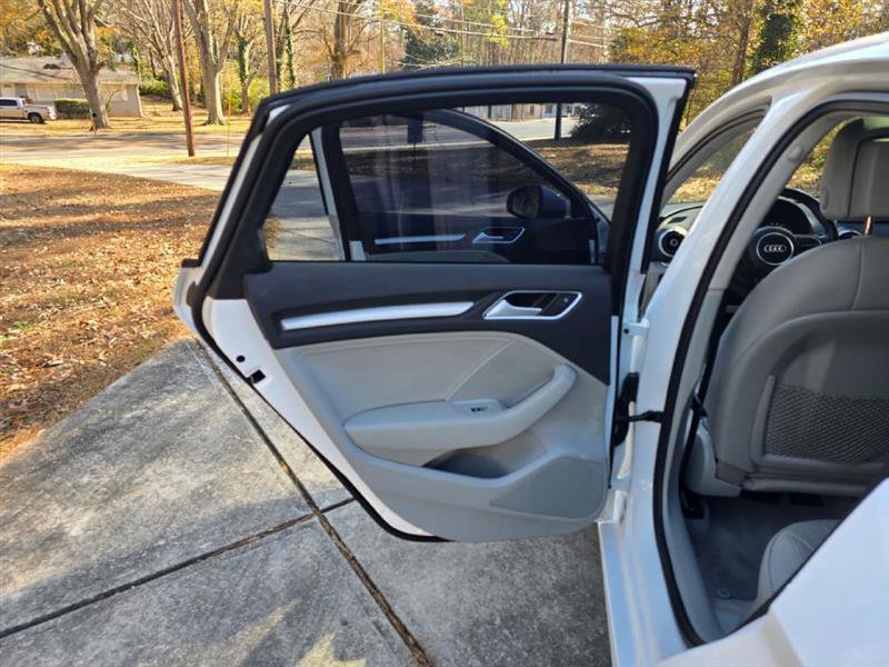 Used 2016 Audi A3 1.8T Premium image 23