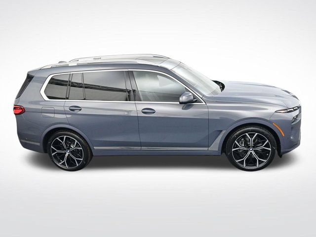 New 2026 BMW X7 xDrive40i AWD/4WD image 27