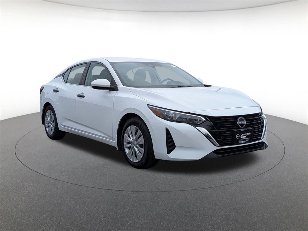 Used 2024 Nissan Sentra S image 3