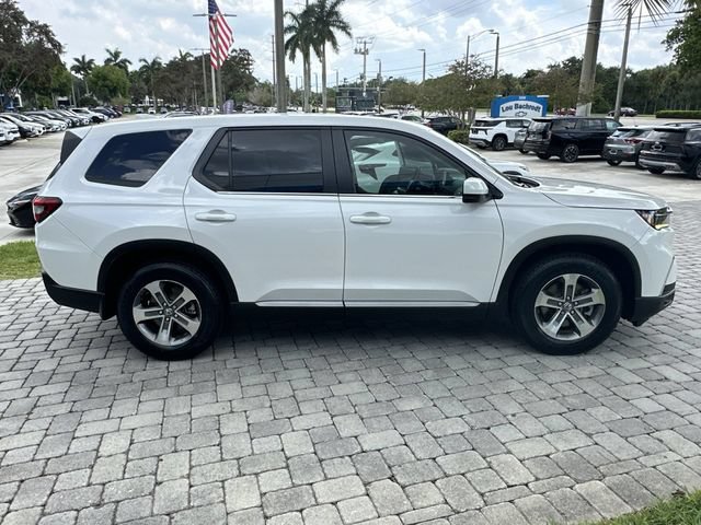 Used 2023 Honda Pilot EX-L image 17