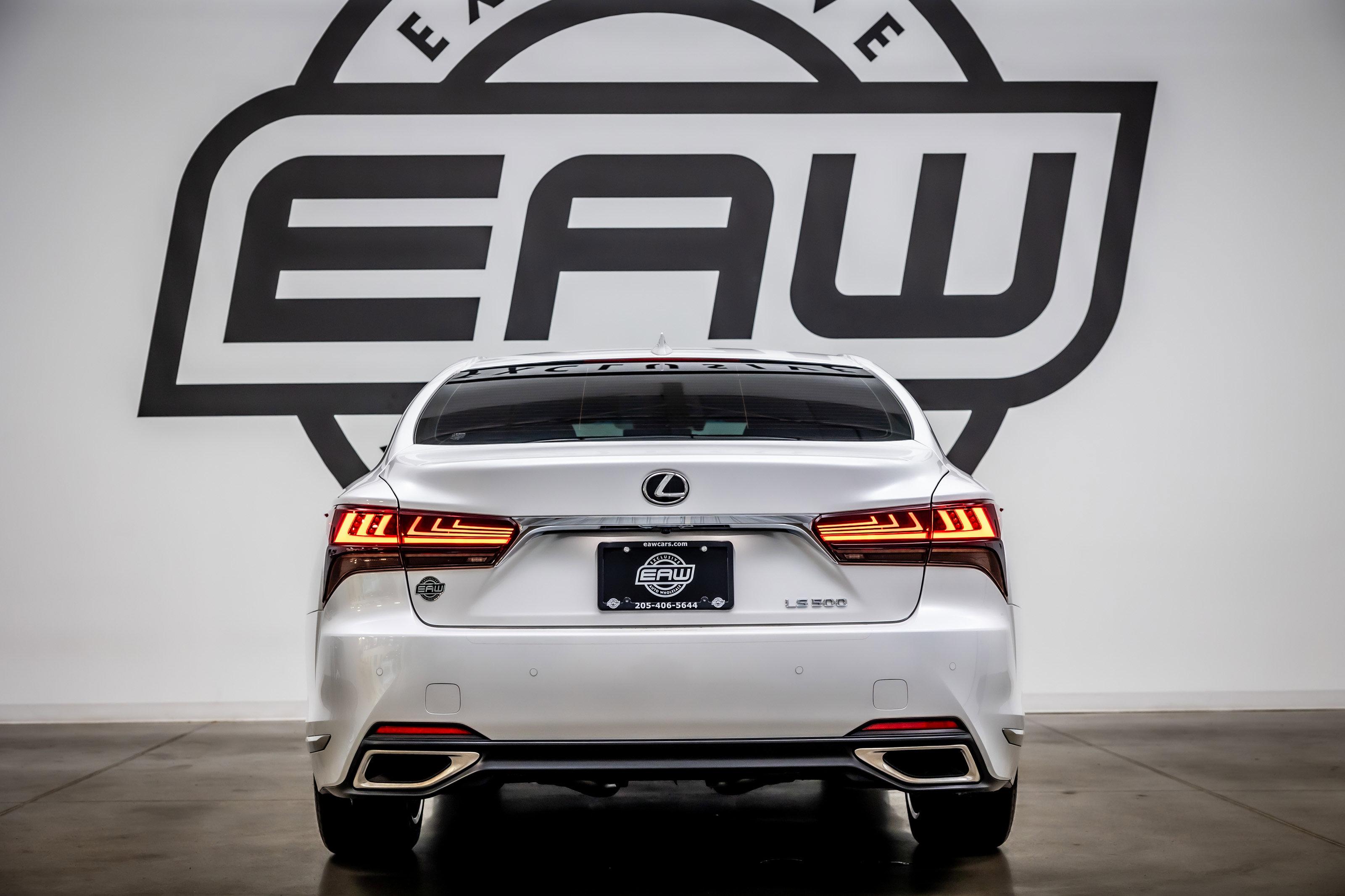 Used 2021 Lexus LS 500 w/ Accessory Package (Z2) RWD image 10