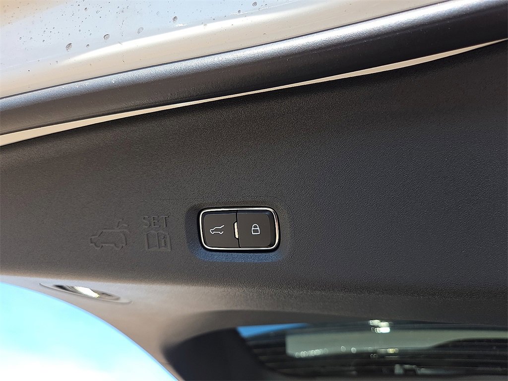 New 2026 Lincoln Navigator Black Label image 10